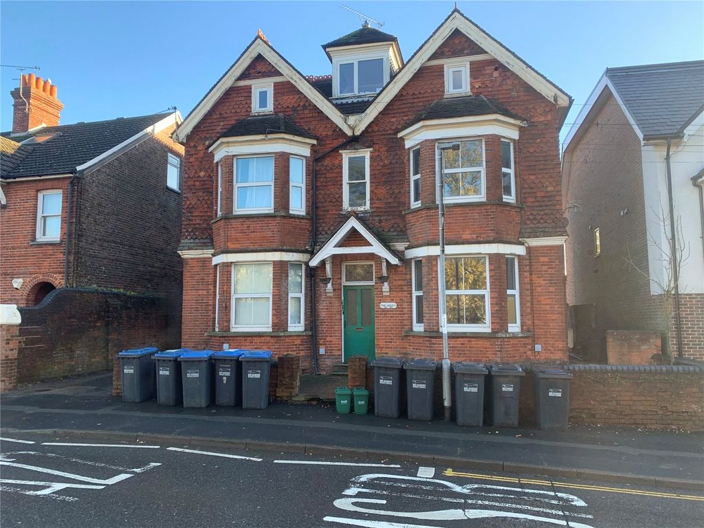 Property photo 1 of 9 Front