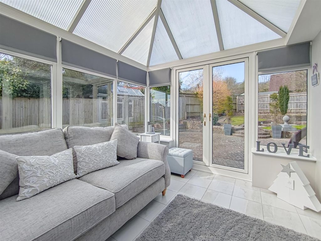 Property photo 3 of 16 Conservatory