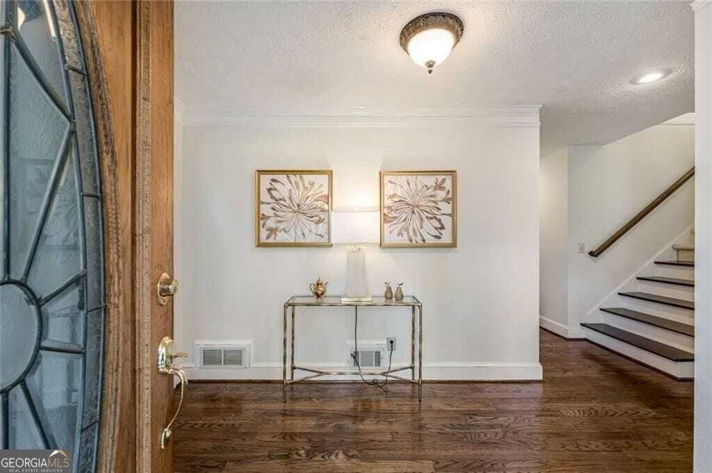 Property photo 3 of 31 <Alttext/>