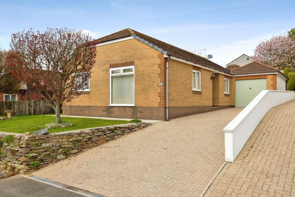 Property photo 2 of 20 Pbox-Img.Jpg