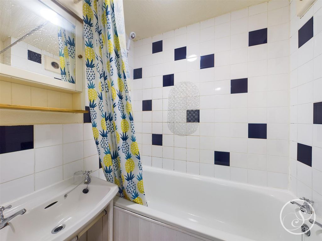Property photo 3 of 7 lv0Ofy3Ktugmcoylr7S0Fg.Jpg
