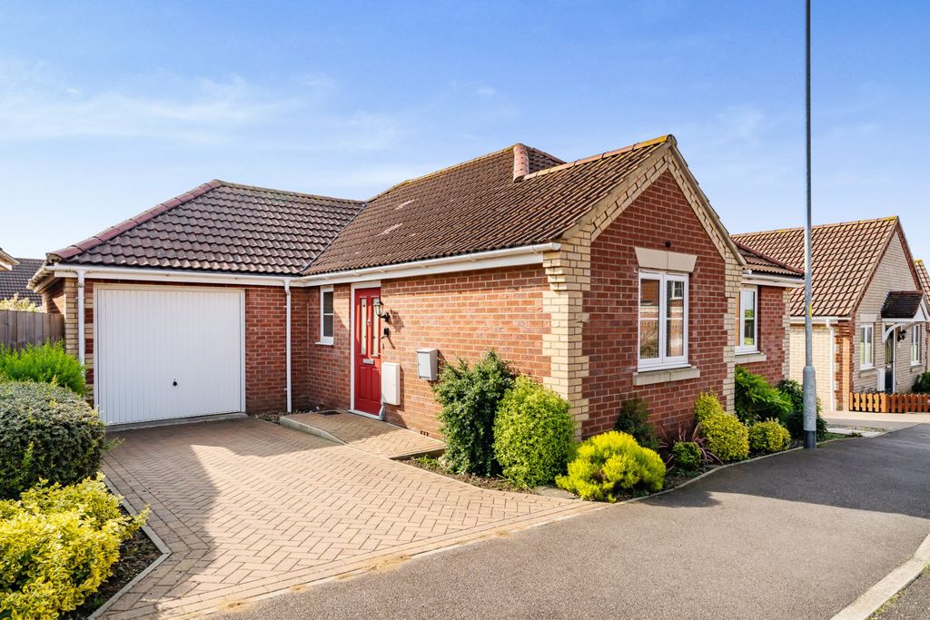Property photo 1 of 1