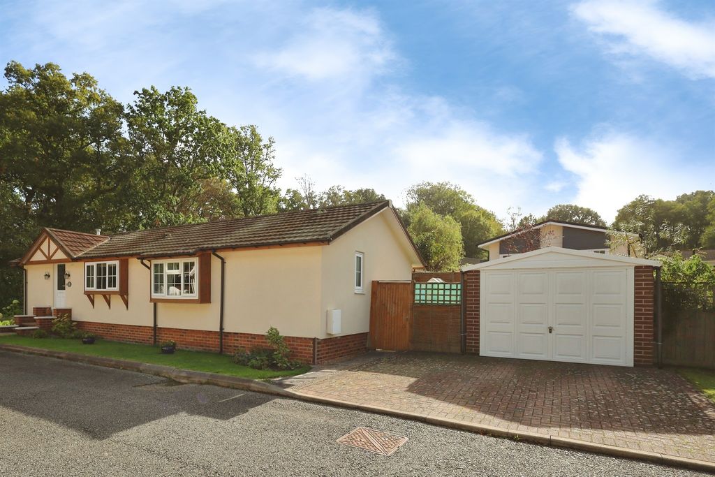 Property photo 2 of 18