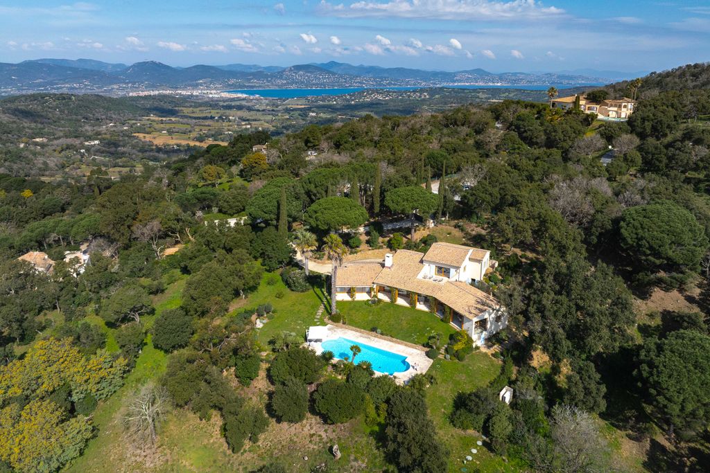 Property photo 1 of 28