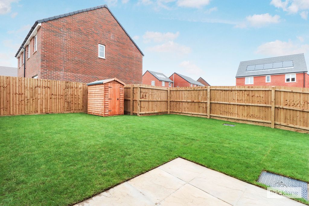 Property photo 2 of 15 Image