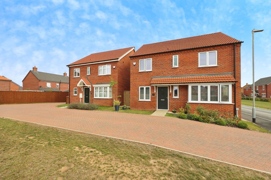 Property photo 1 of 37 4426721