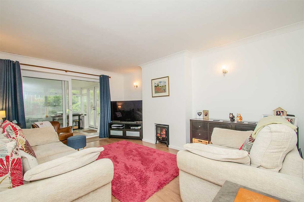 Property photo 3 of 24 Photo 15