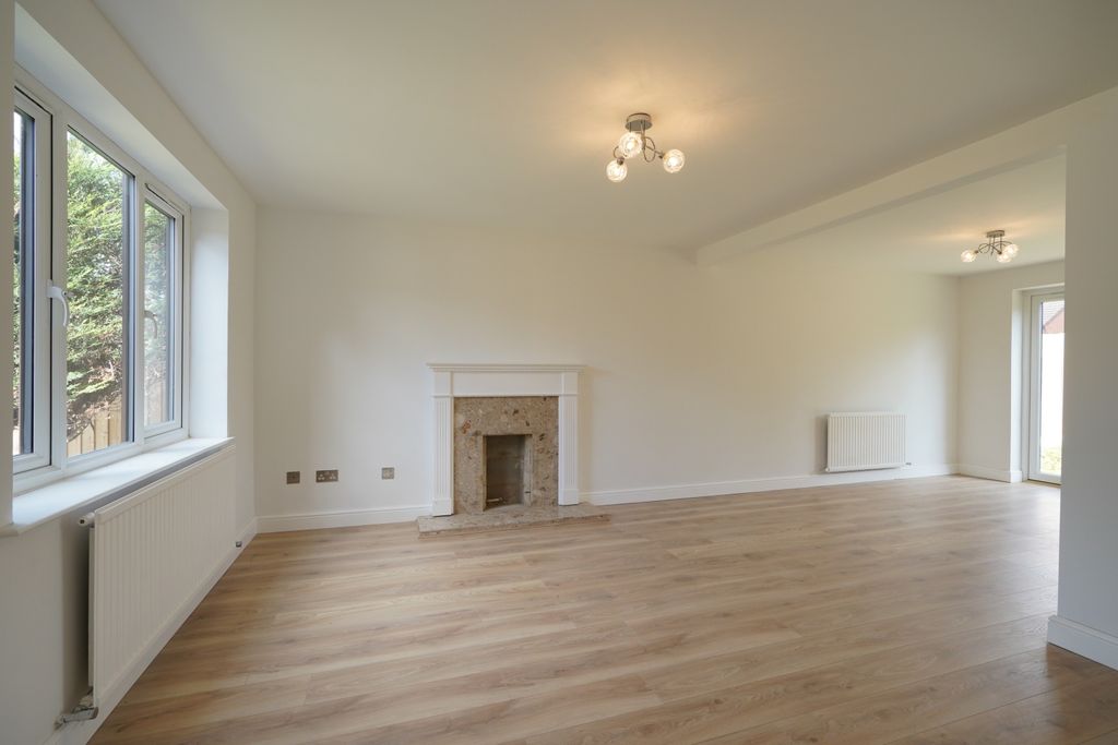 Property photo 2 of 13 Image 2