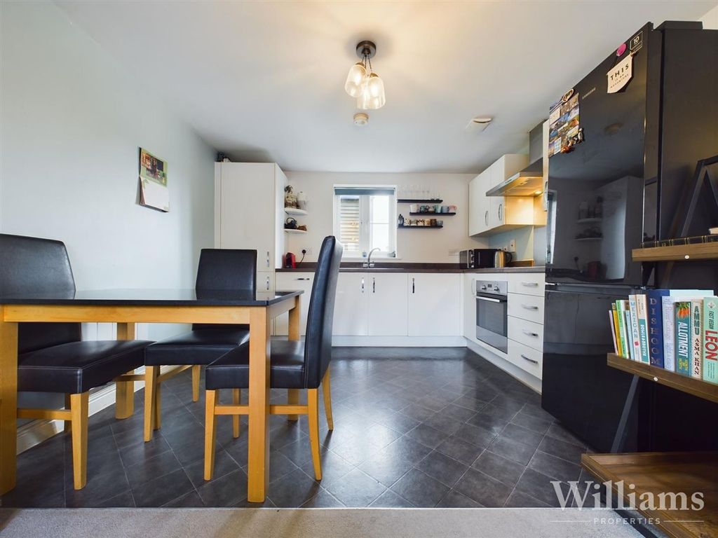 Property photo 3 of 10 Cam02861G0-Pr0164-Still003.Jpg