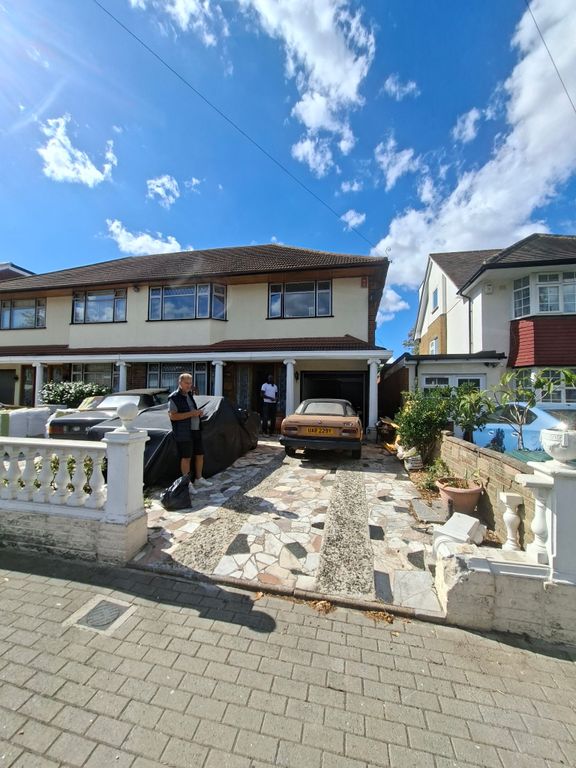 Property photo 2 of 68