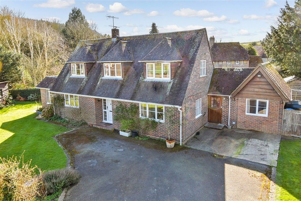 Property photo 1 of 15 External (Web)