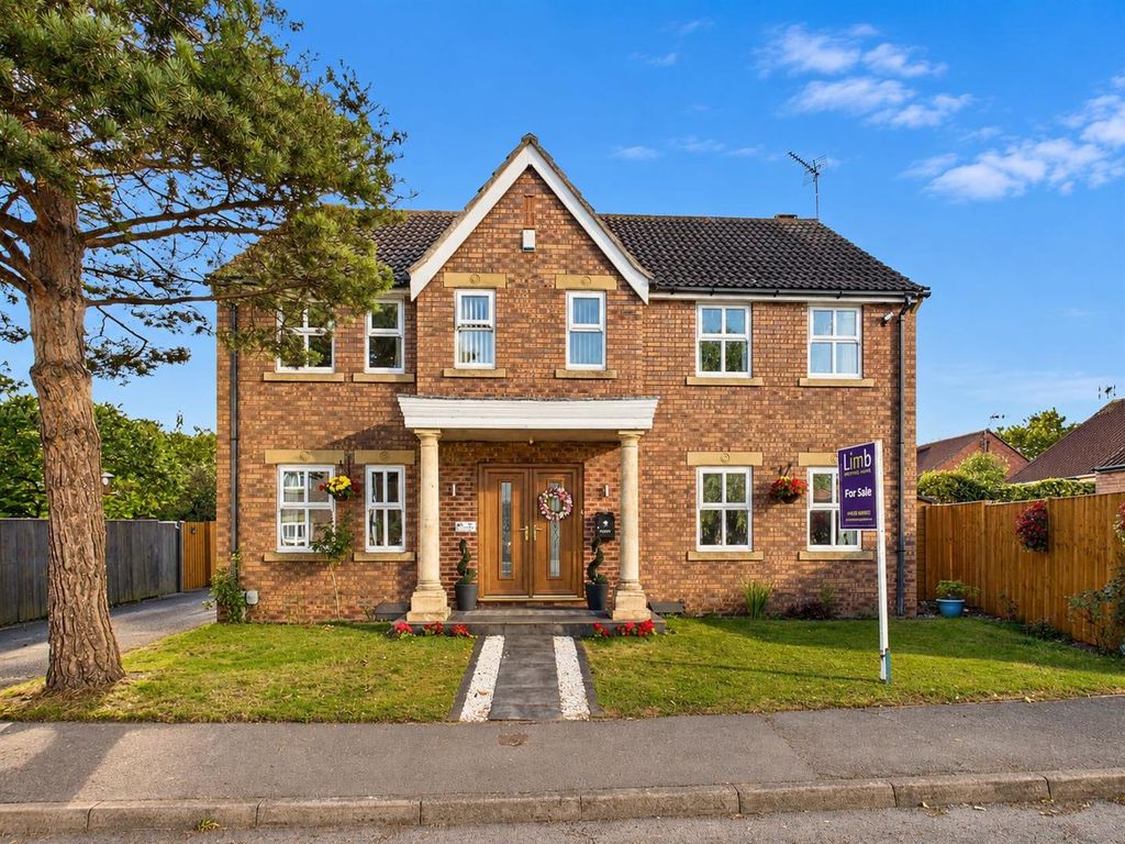 Property photo 1 of 26 1-3 The Ridings Front.Jpg