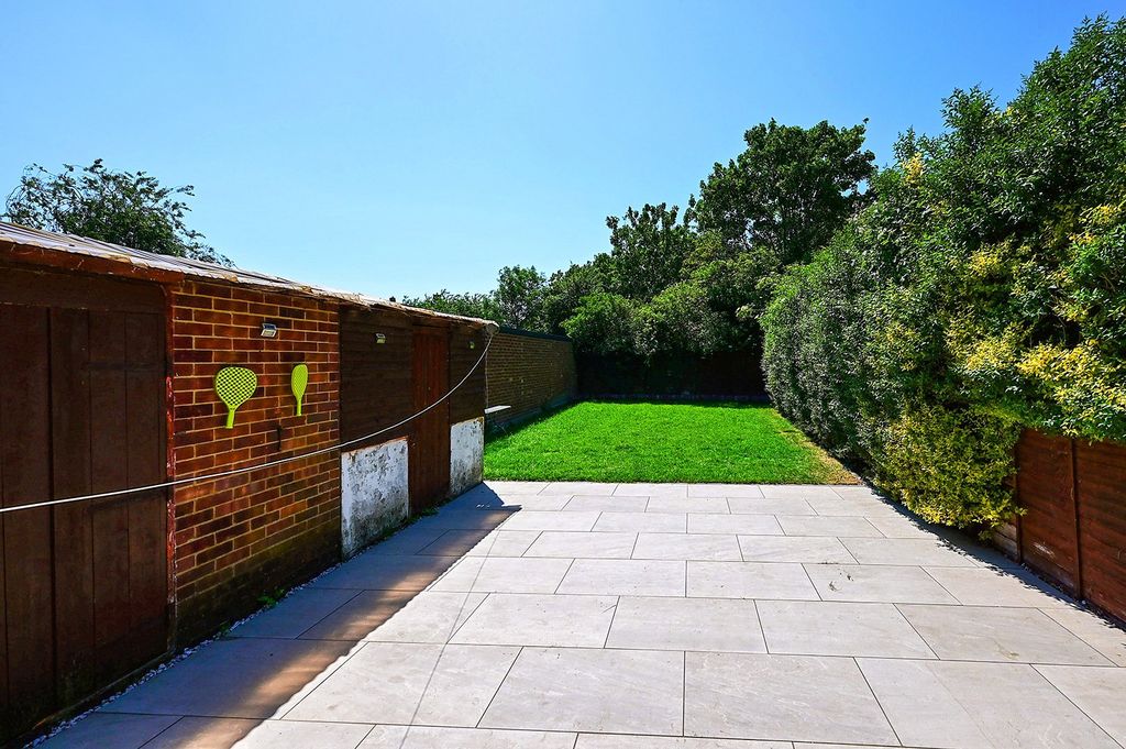 Property photo 3 of 12 Picture No. 06