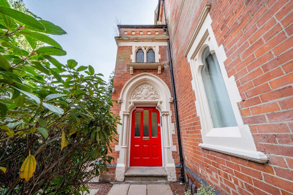 Property photo 1 of 23 Front (Exterior)