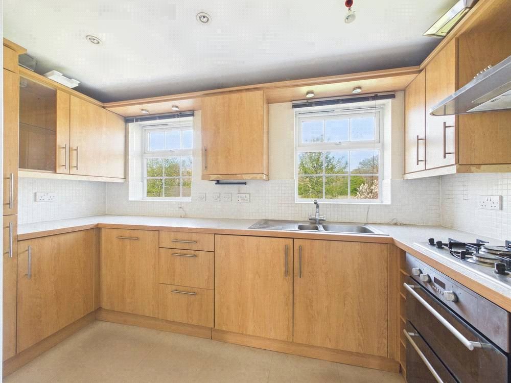 Property photo 3 of 8 Picture No. 16