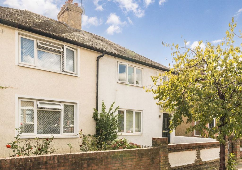 Property photo 1 of 6