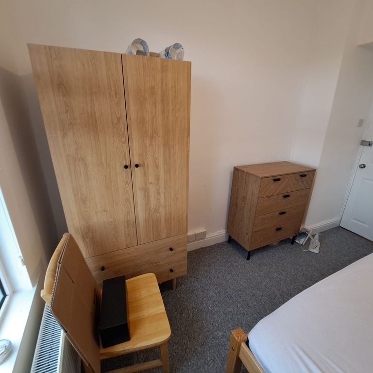 Property photo 3 of 7