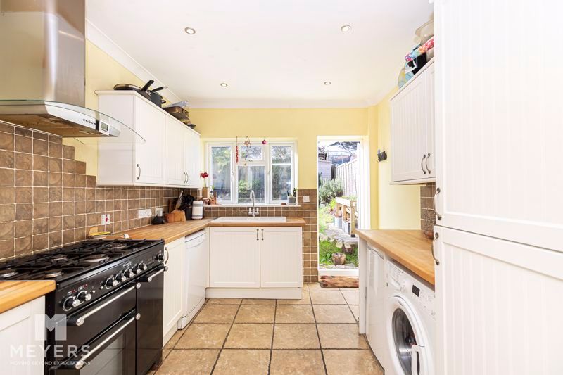 Property photo 3 of 31 Photo 20
