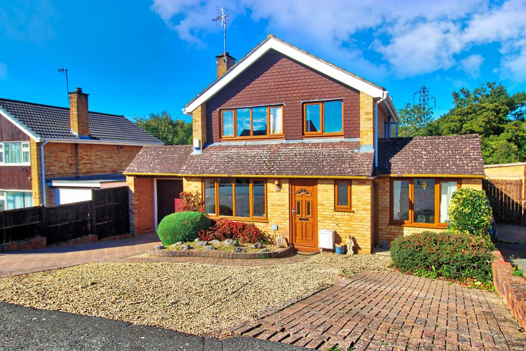 Property photo 1 of 27 Img_1281B