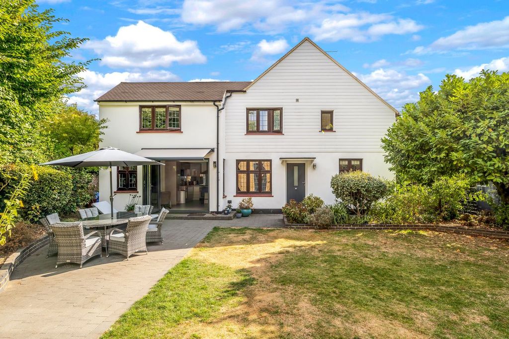 Property photo 1 of 15