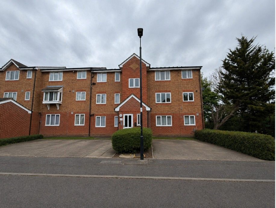 Property photo 1 of 6