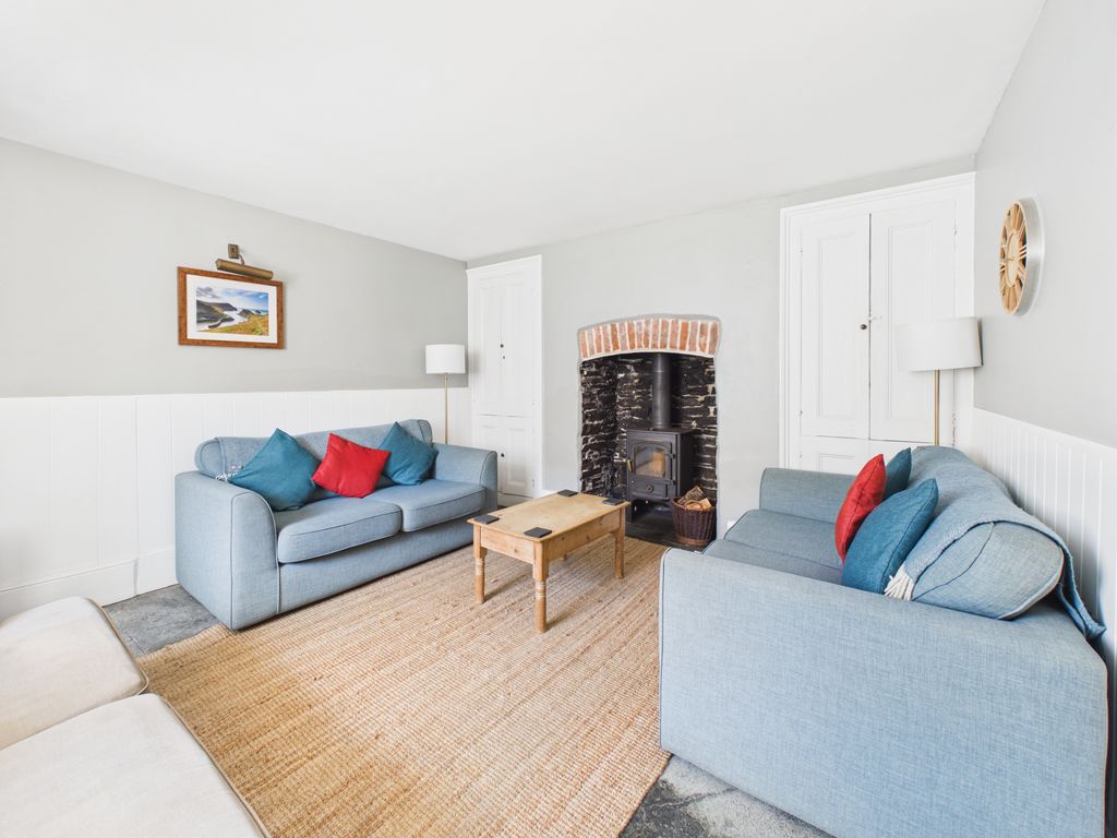 Property photo 3 of 22