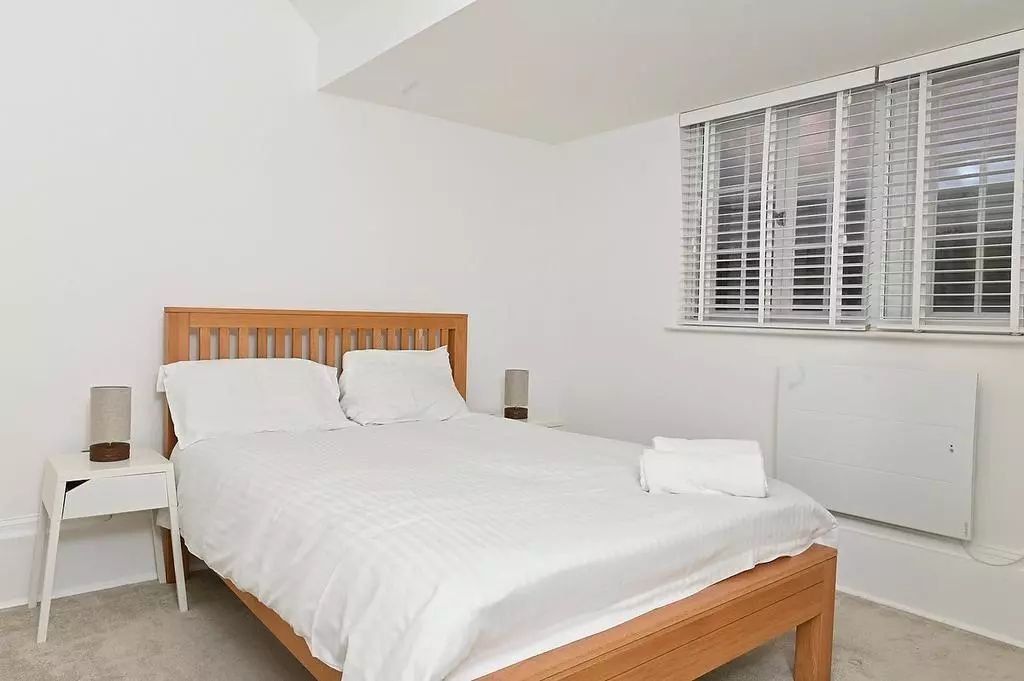 Property photo 2 of 7 Picture No. 01