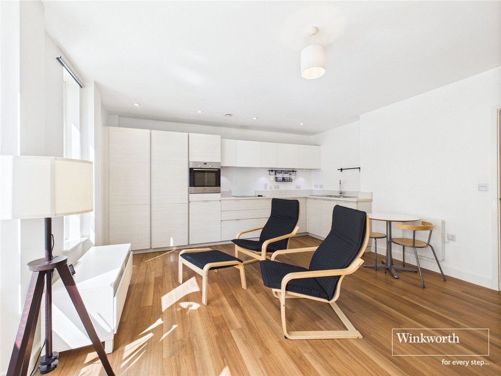 Property photo 3 of 10 Picture No. 18