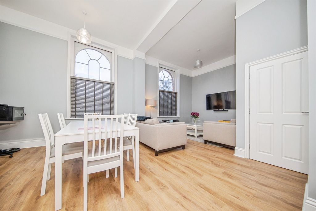 Additional image 7 of 3 bed flat for saleRibbans Park Road, Ipswich IP3