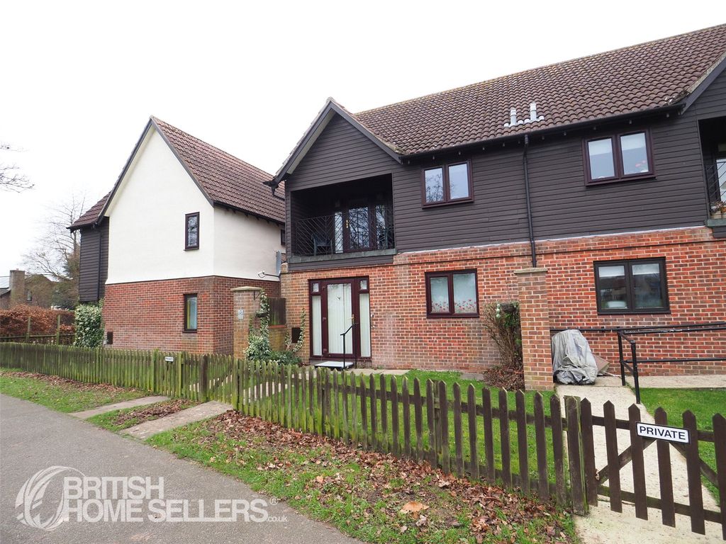 Property photo 2 of 17 Picture No. 29