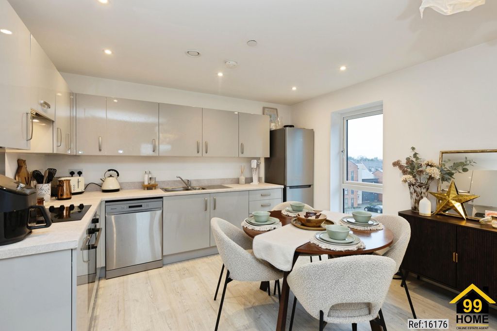 Property photo 2 of 20 Photo 1