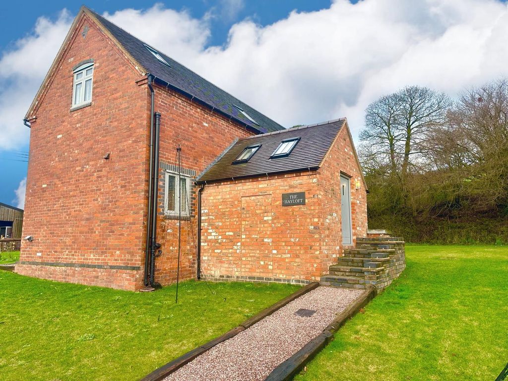 Property photo 2 of 18 Gallery