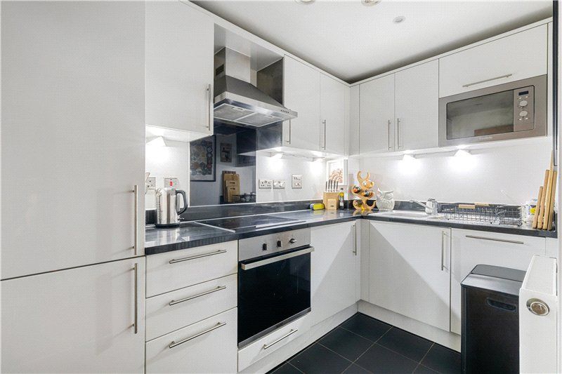 Property photo 3 of 12 Picture No. 14