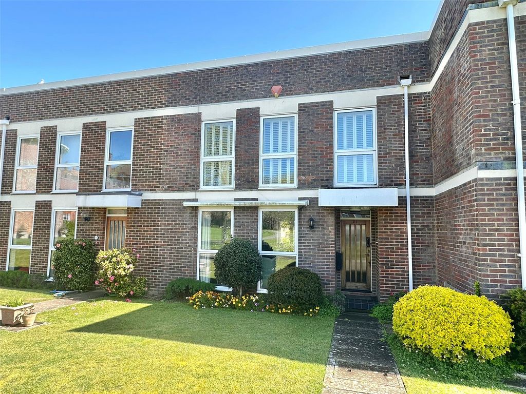 Property photo 2 of 20 Picture No. 12