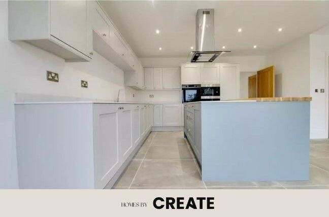 Property photo 3 of 23