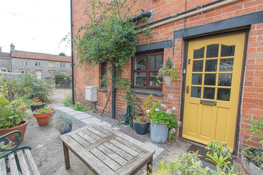 Property photo 1 of 15 Picture No. 29