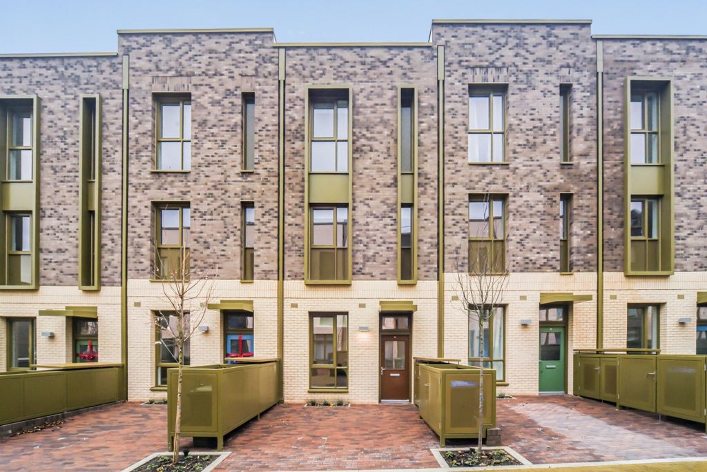 Property photo 2 of 15 Dsc_4392_A_High