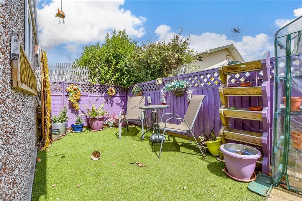 Property photo 3 of 12 Patio / Decking