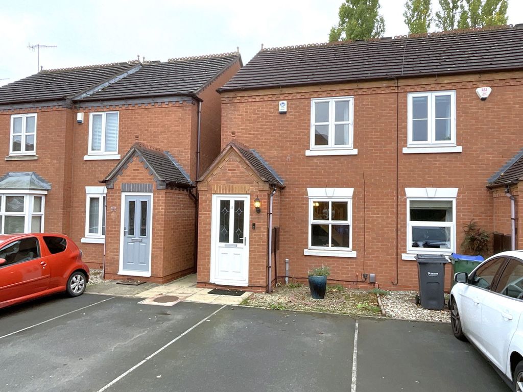 Property photo 1 of 8