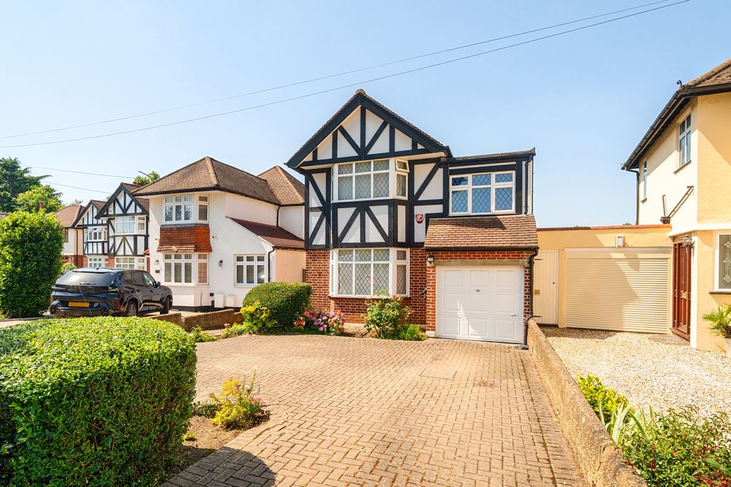 Property photo 1 of 22 1482557-21-6A3c23...