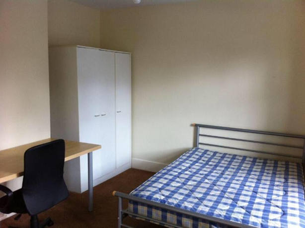 Property photo 3 of 5