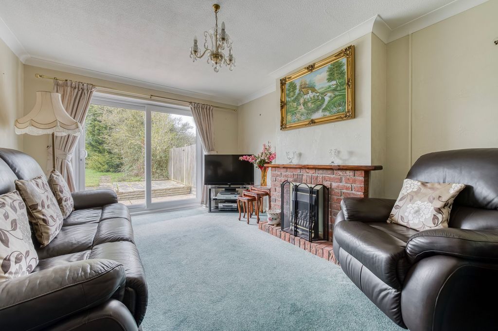 Property photo 3 of 15