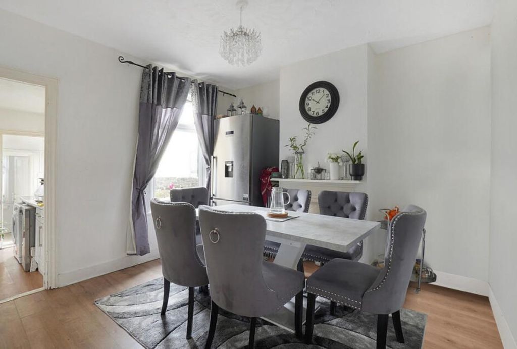 Property photo 3 of 12 Dinning Room.Jpg