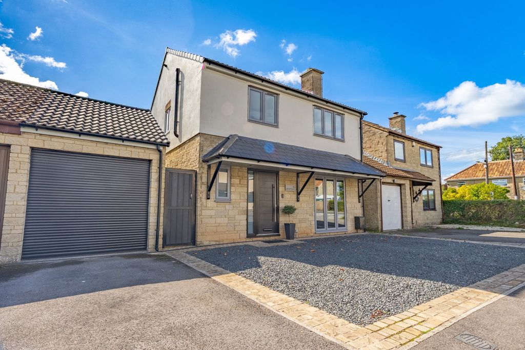 Property photo 1 of 48