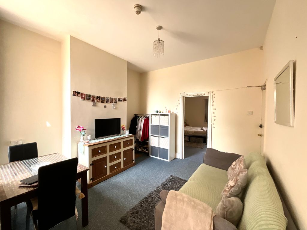Property photo 2 of 23 Img_7350