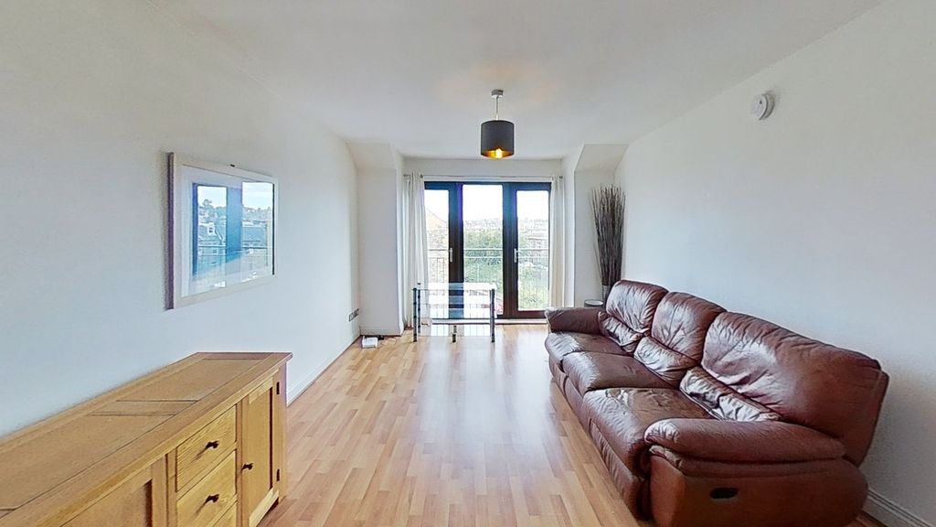 Property photo 1 of 10 Picture No. 17