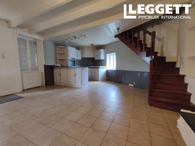 Property photo 2 of 10