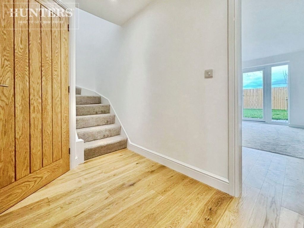 Property photo 3 of 14 Pbox-Img.Jpg