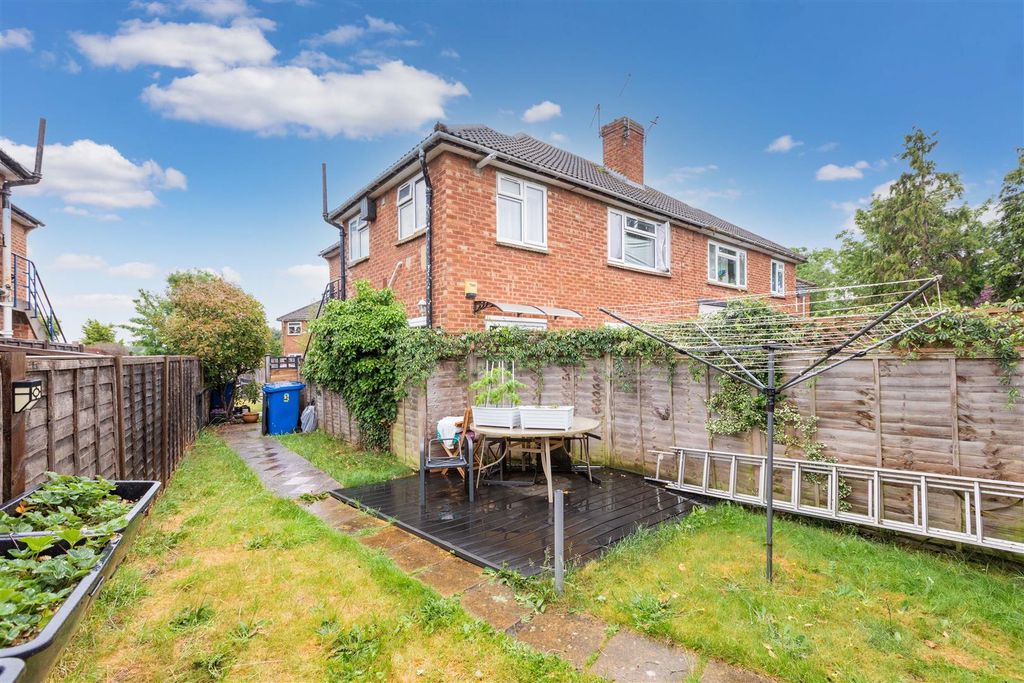 Property photo 3 of 5