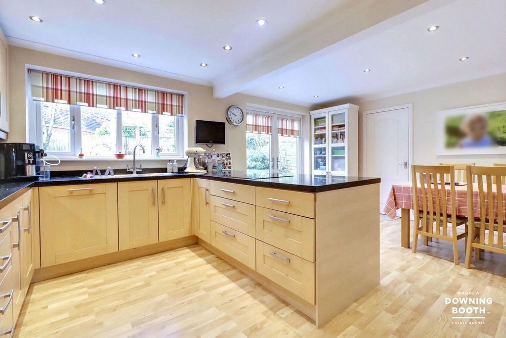 Additional image 9 of 4 bed detached house for saleBroadlands Rise, Boley Park, Lichfield WS14